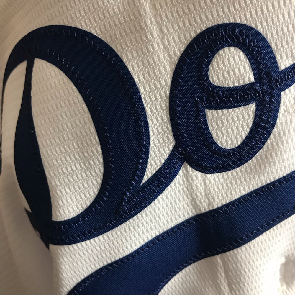 Meet your Posher, Celsa